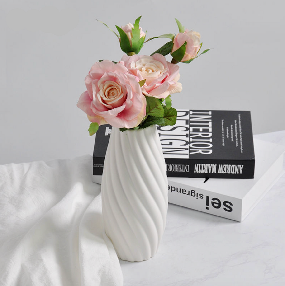 Nordic White Ceramic Vase