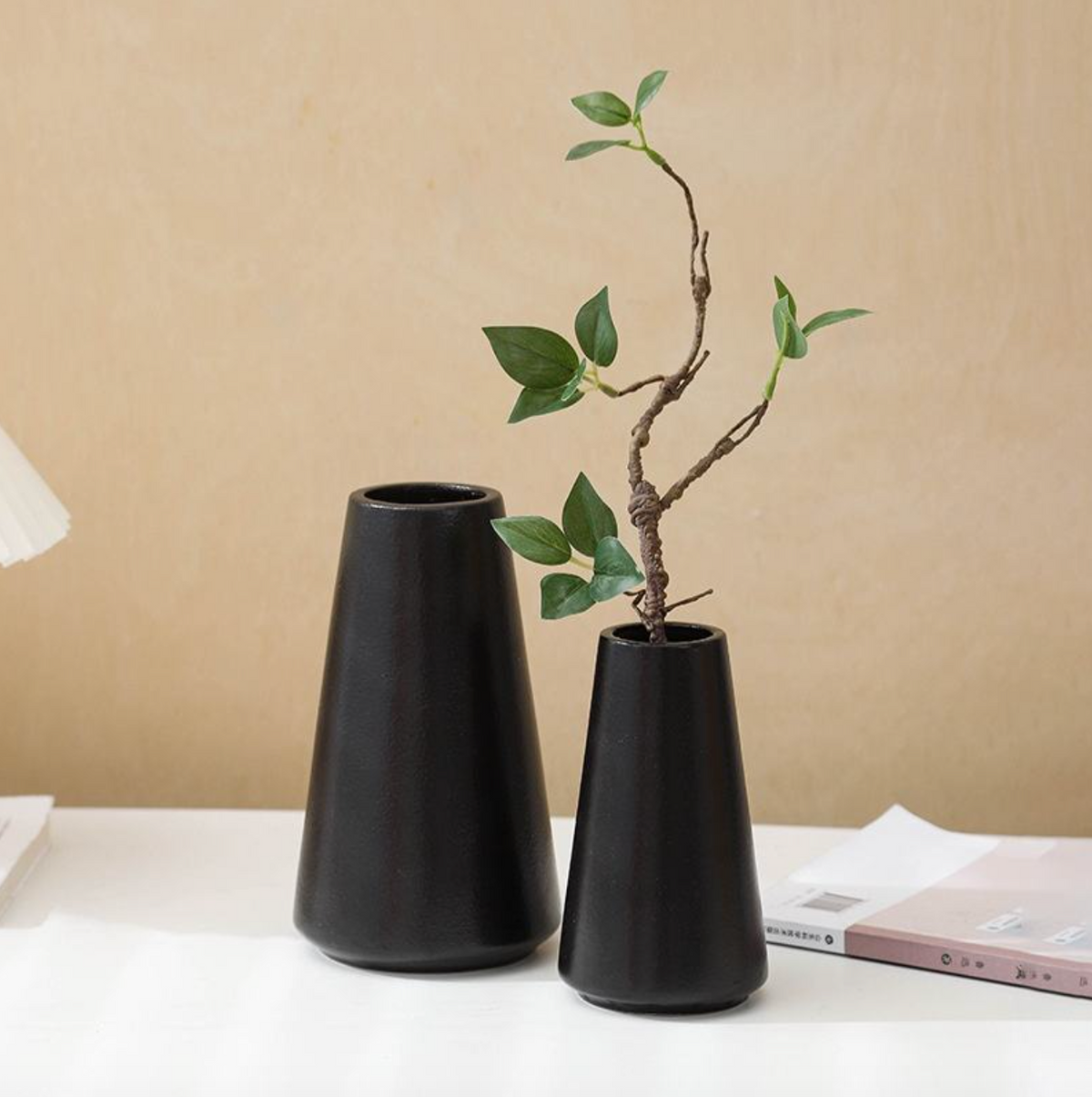 Modern Style Hand-Painted Ceramic Vase