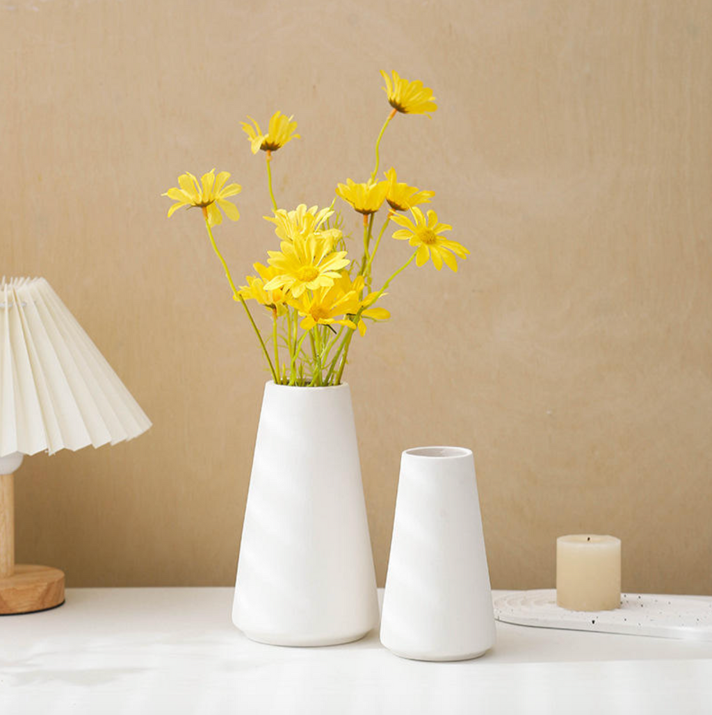 Modern Style Hand-Painted Ceramic Vase