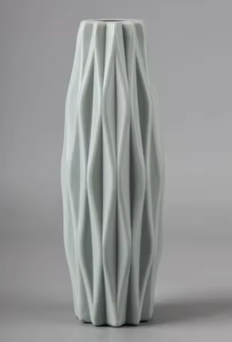 Modern Nordic White Twisted Texture Plastic Vase